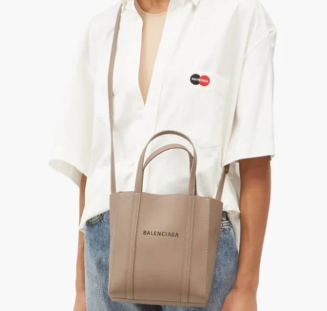 Balenciaga EVERYDAY XXS TOTE BAG